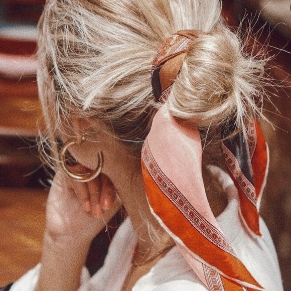 ✨✨✨ Classic Hoops ✨✨✨ - Picture 2 of 2